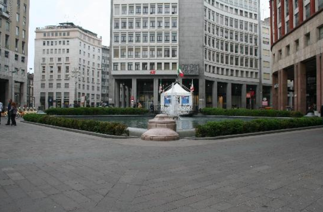 Piazza San Babila, Milan