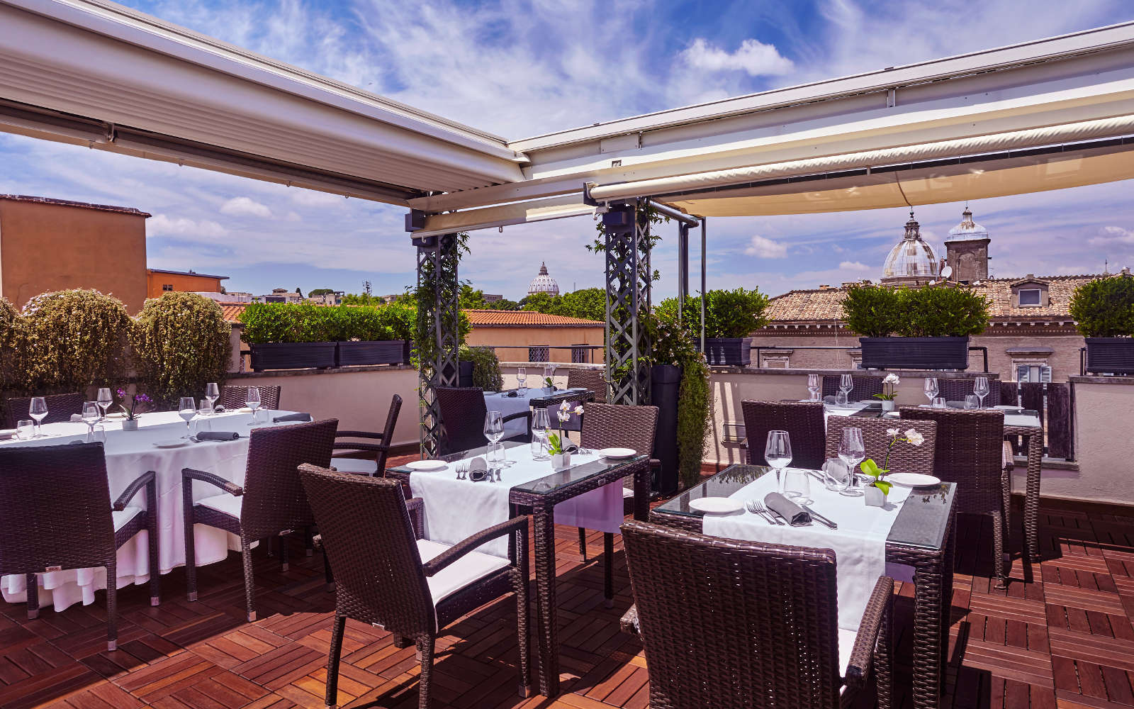 I Sofà Restaurant Roof Terrace Rome