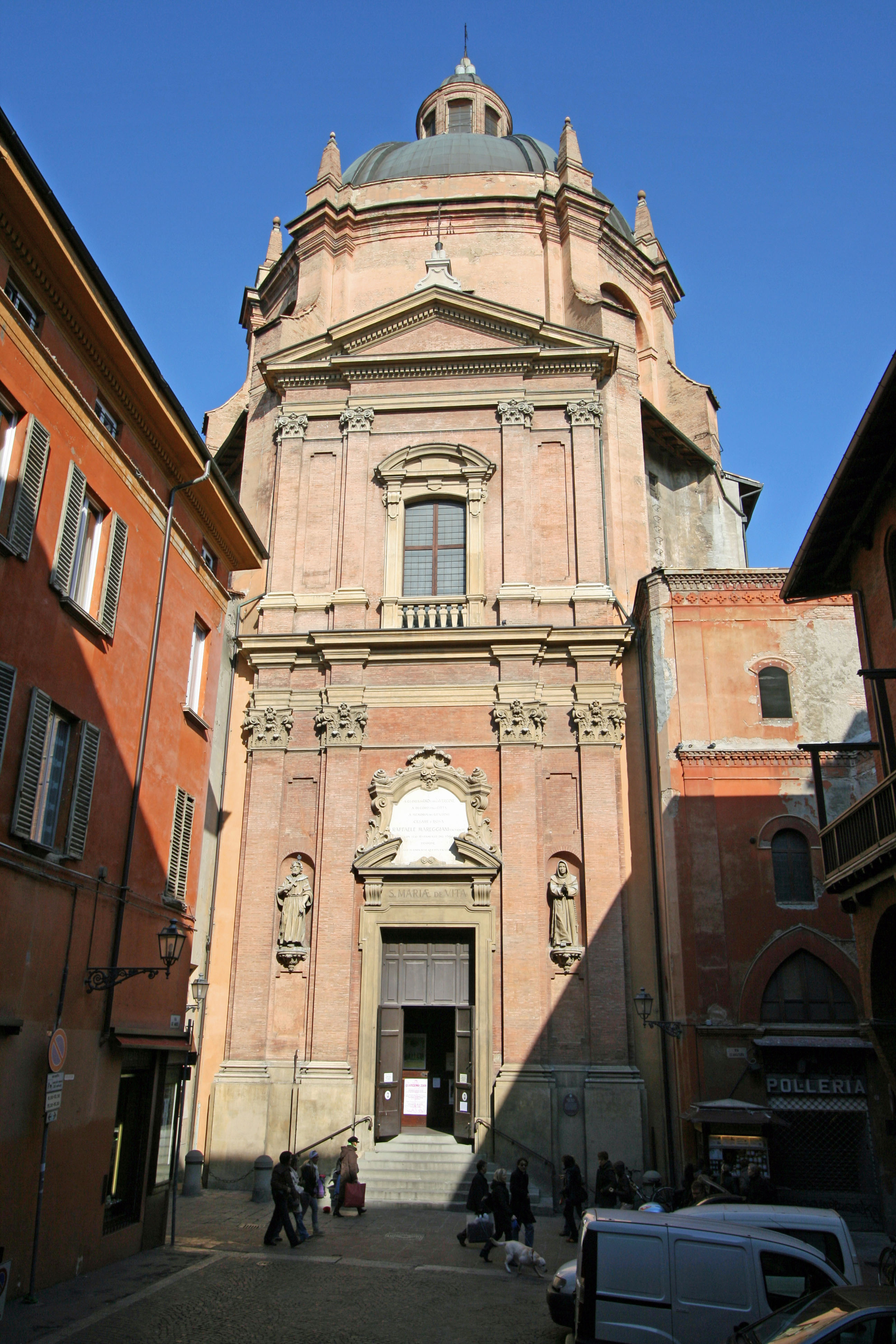 Chiesa di Santa Maria della Vita, Bologna: All Year
