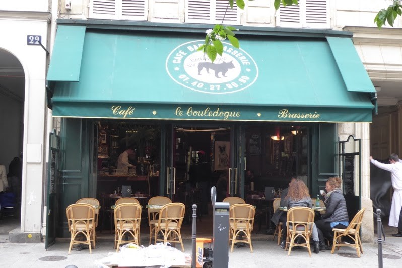 Le bouledogue, Restaurant, Paris