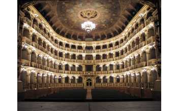 Оперный театр Teatro Comunale, Болонья