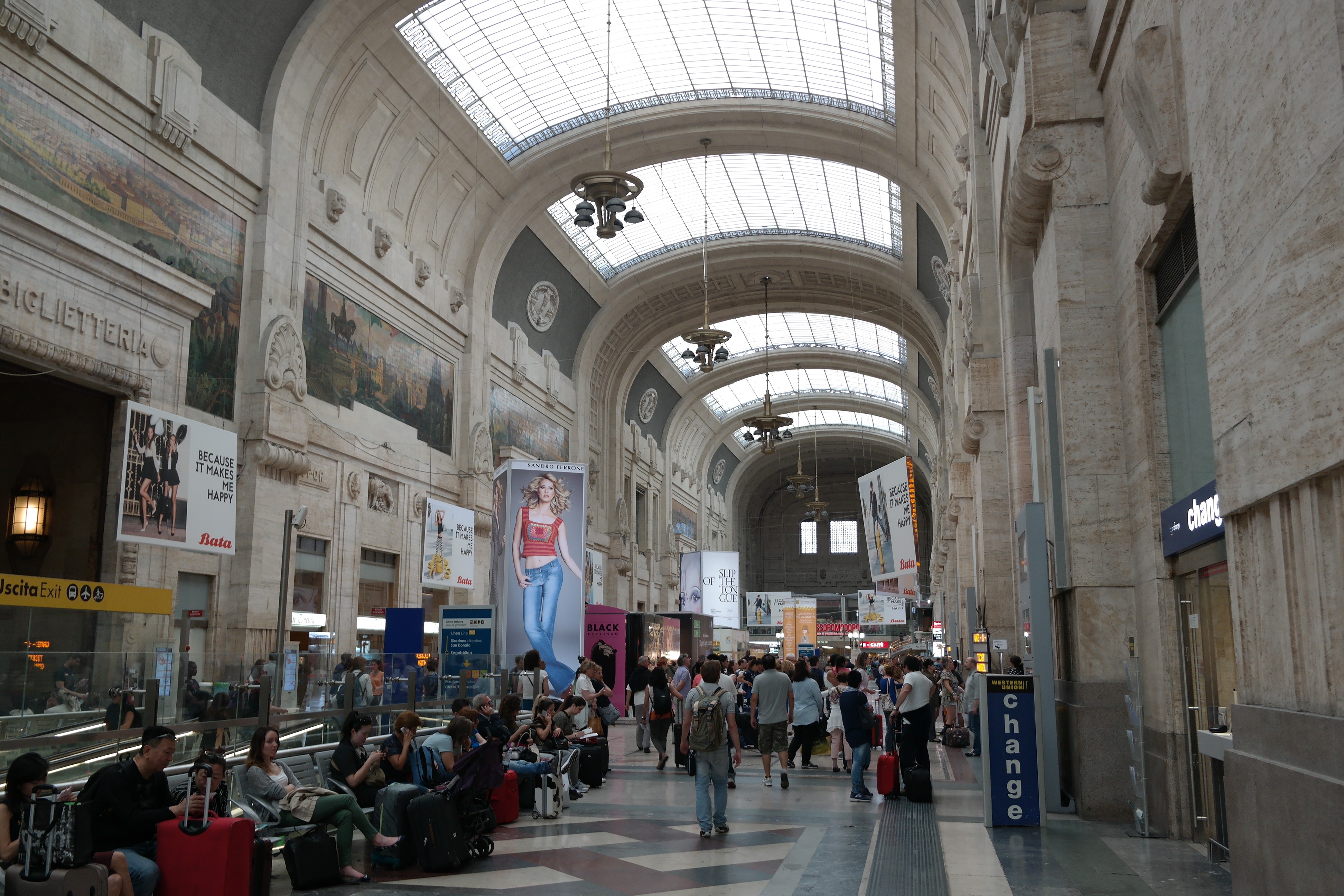Stazione Centrale, Milan