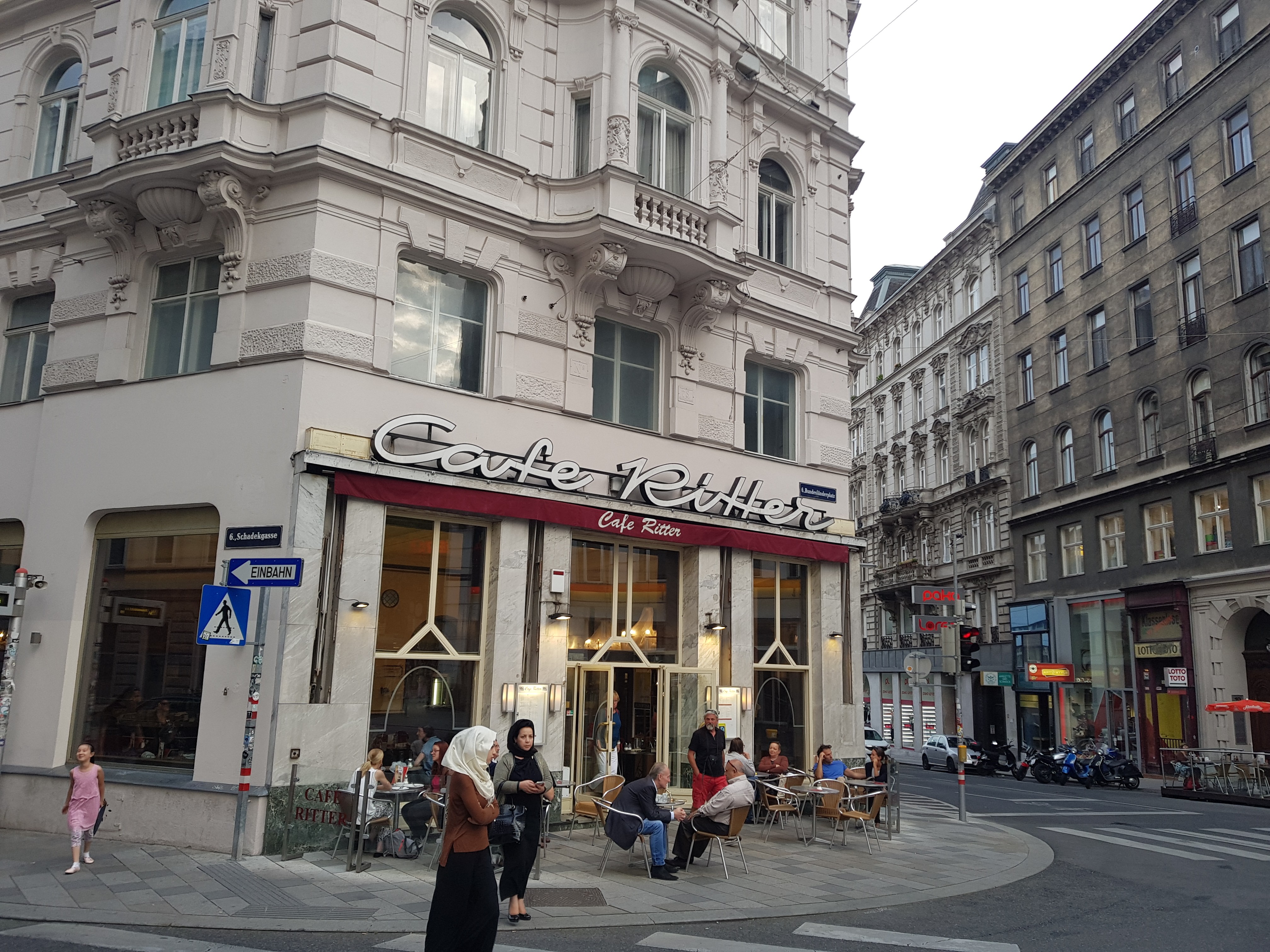 Cafe Ritter, Vienna: All Year