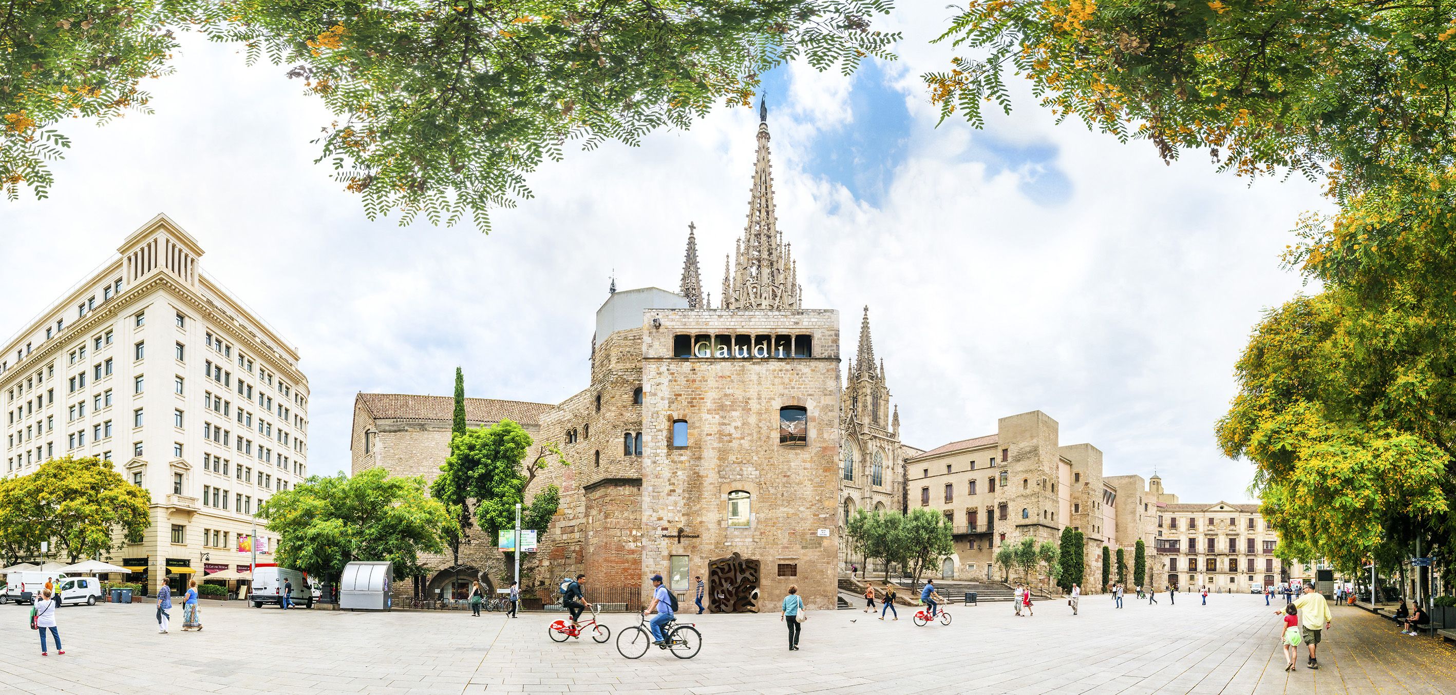 Gaudí Exhibition Centre, Museum, Barcelona