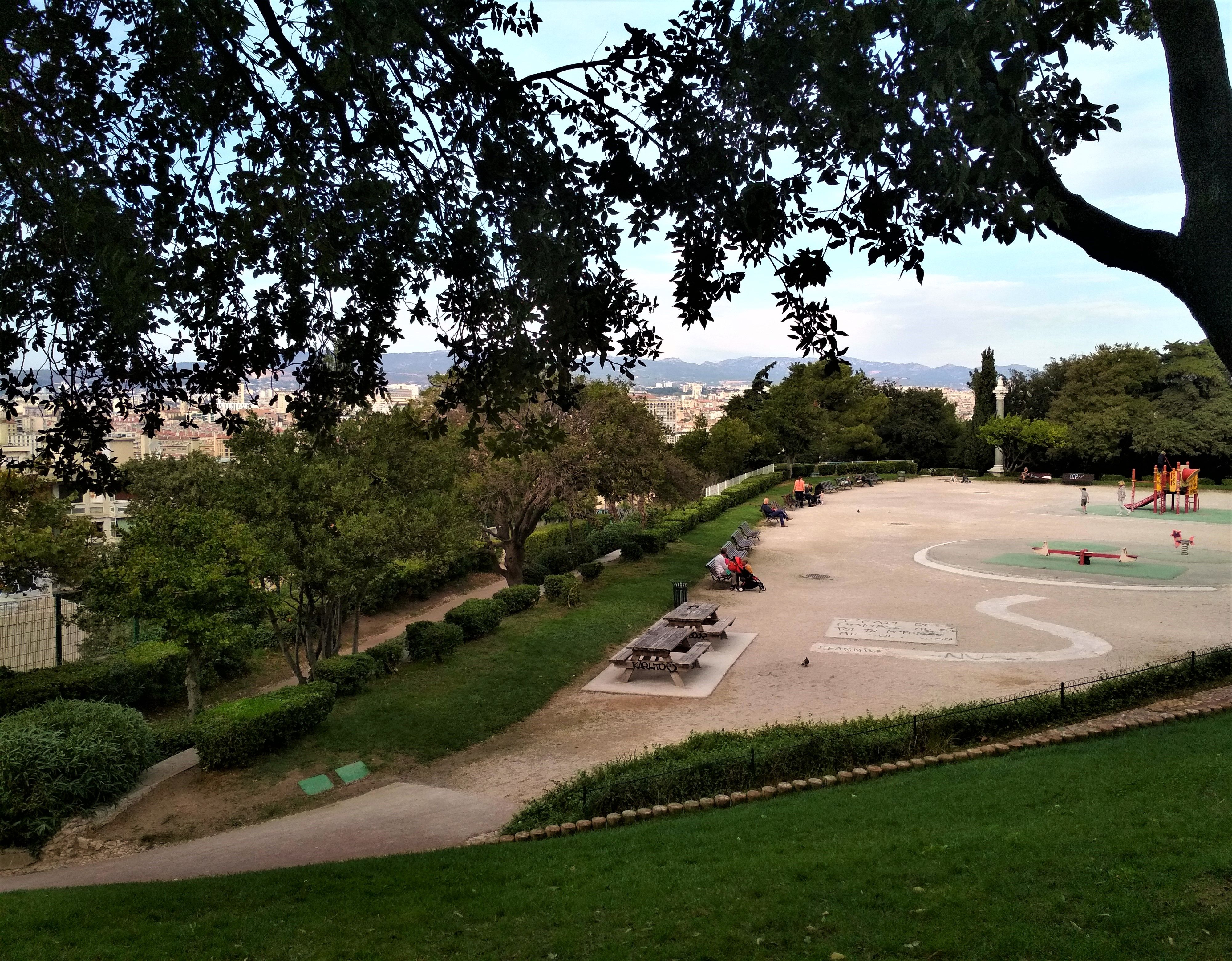 Jardin de la Colline Puget, Marseille: All Year