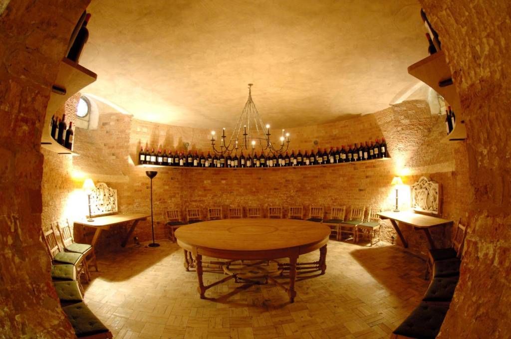 WineCellars Tasting Room. National Trust, Waddesdon Manor / Nigel Harper