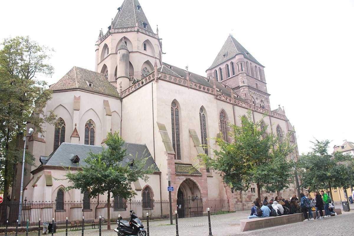 https://commons.wikimedia.org/wiki/File:L%27%C3%A9glise_Saint-Thomas_de_Strasbourg_